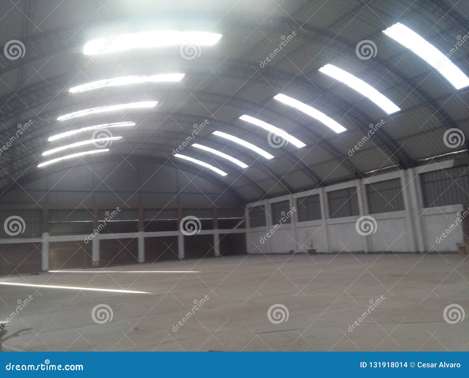 aluzinc warehouse and metallic structure
